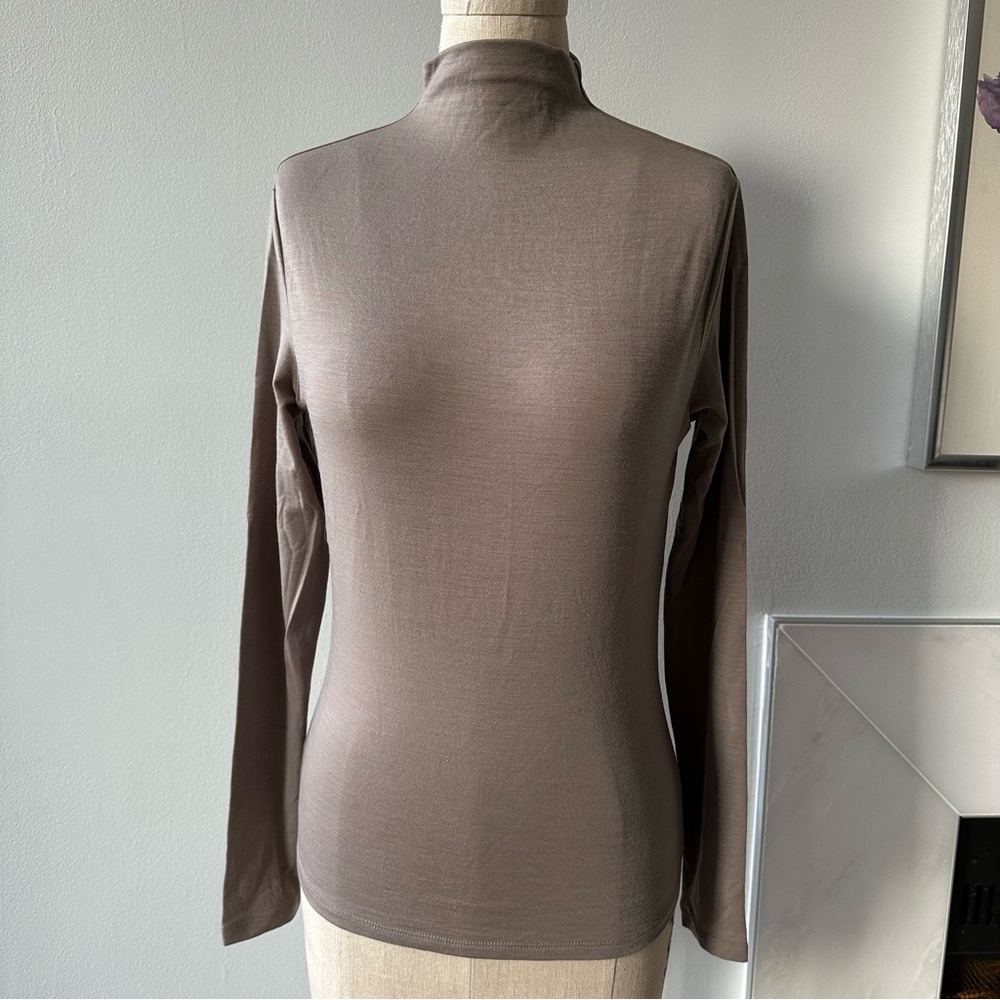 Unbound Merino Mock Neck Top | Fossil | S